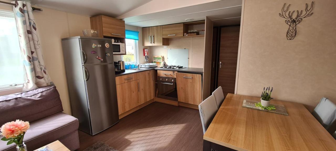 Mobil-Home 8 Personnes Vue Lac & Wi-Fi Inclus Onzain Exterior photo